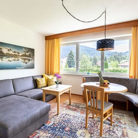 Appartementhaus Bergland Obsteig