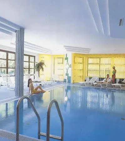Appartementhaus Bergland オプシュタイク