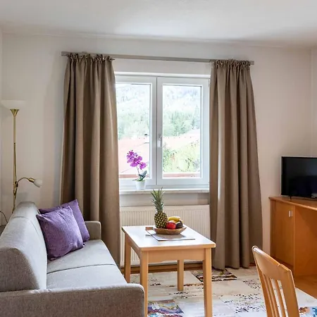 Appartementhaus Bergland Apartamento Obsteig